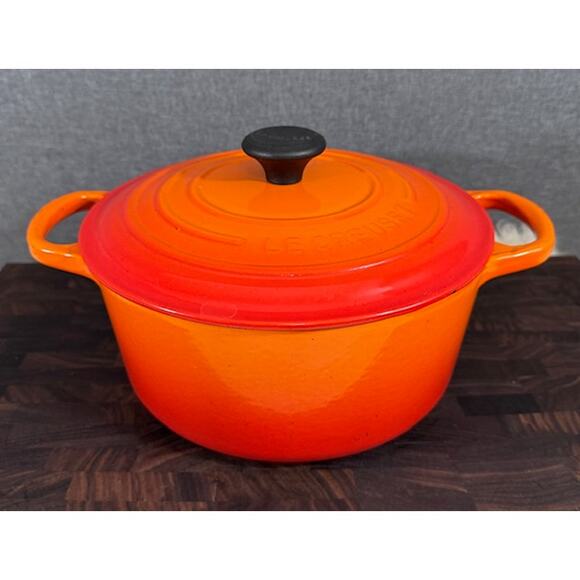 Le Crueset Signature Dutch Oven in Flame 4.5 Quart with Box